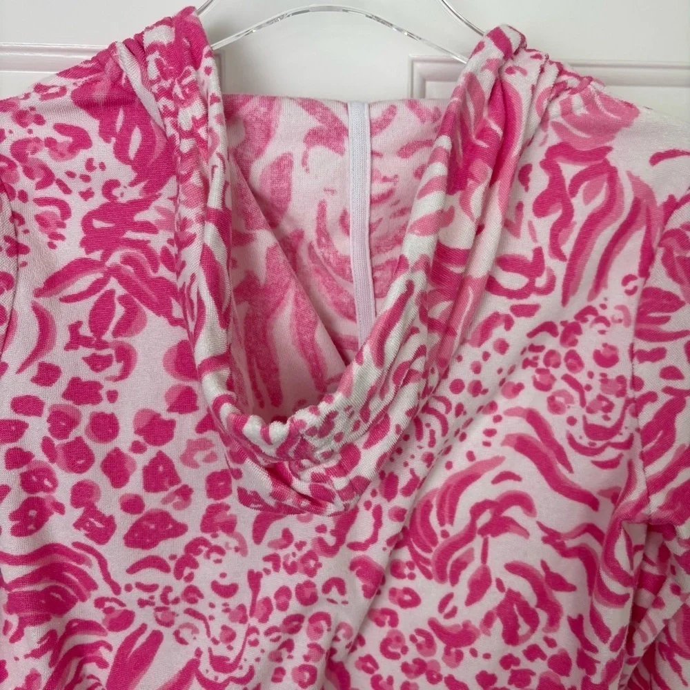 Lilly Pulitzer Megan 'Get Spotted' Tunic Hoodie Pink & White Terrycloth Cover Up - Picture 4 of 10